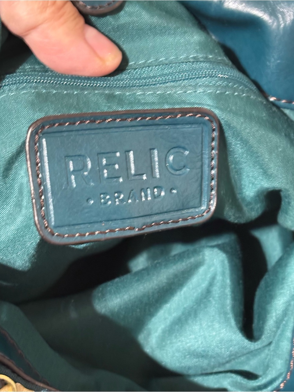 Relic Shoulder Bag - Picture 14 of 15